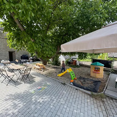 Pod Hazmburkem 3* Klapy