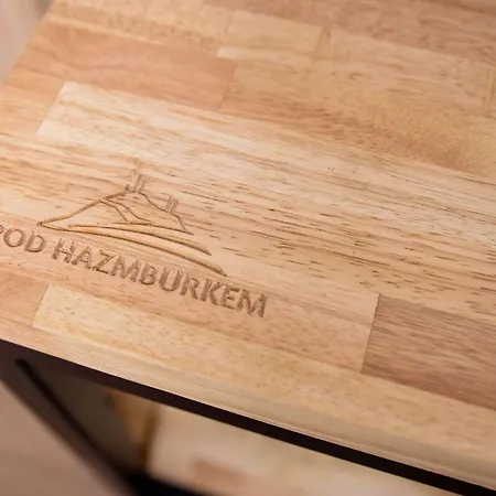 Pod Hazmburkem 3*