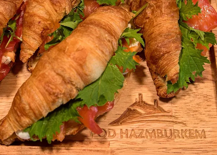 Pod Hazmburkem Gasthuis Klapy